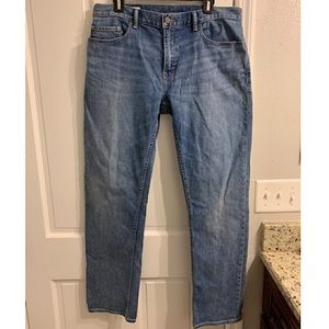 Mens Denim Jeans. Size: 34W & 32L